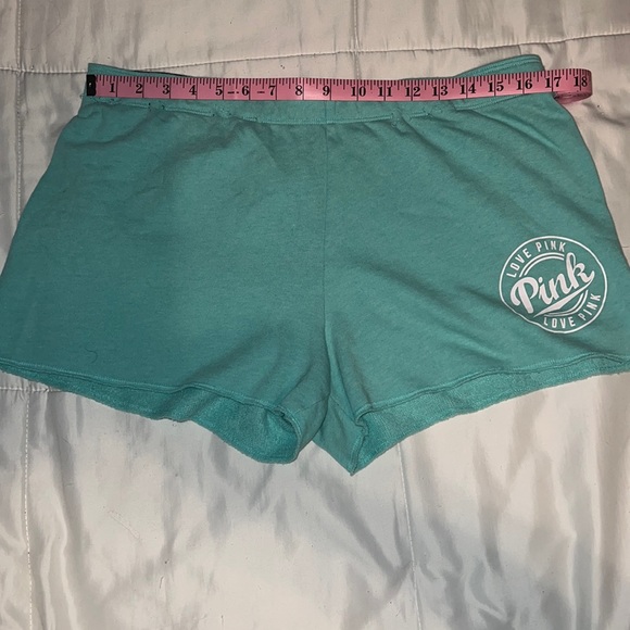 🩵Victoria’s Secret PINK shorts. Size L🩵 - Picture 7 of 9